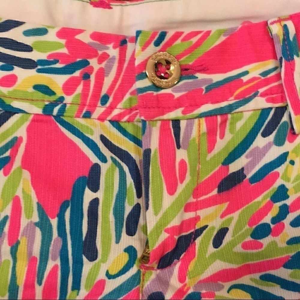 Lilly Pulitzer Callahan Shorts - Picture 5 of 5